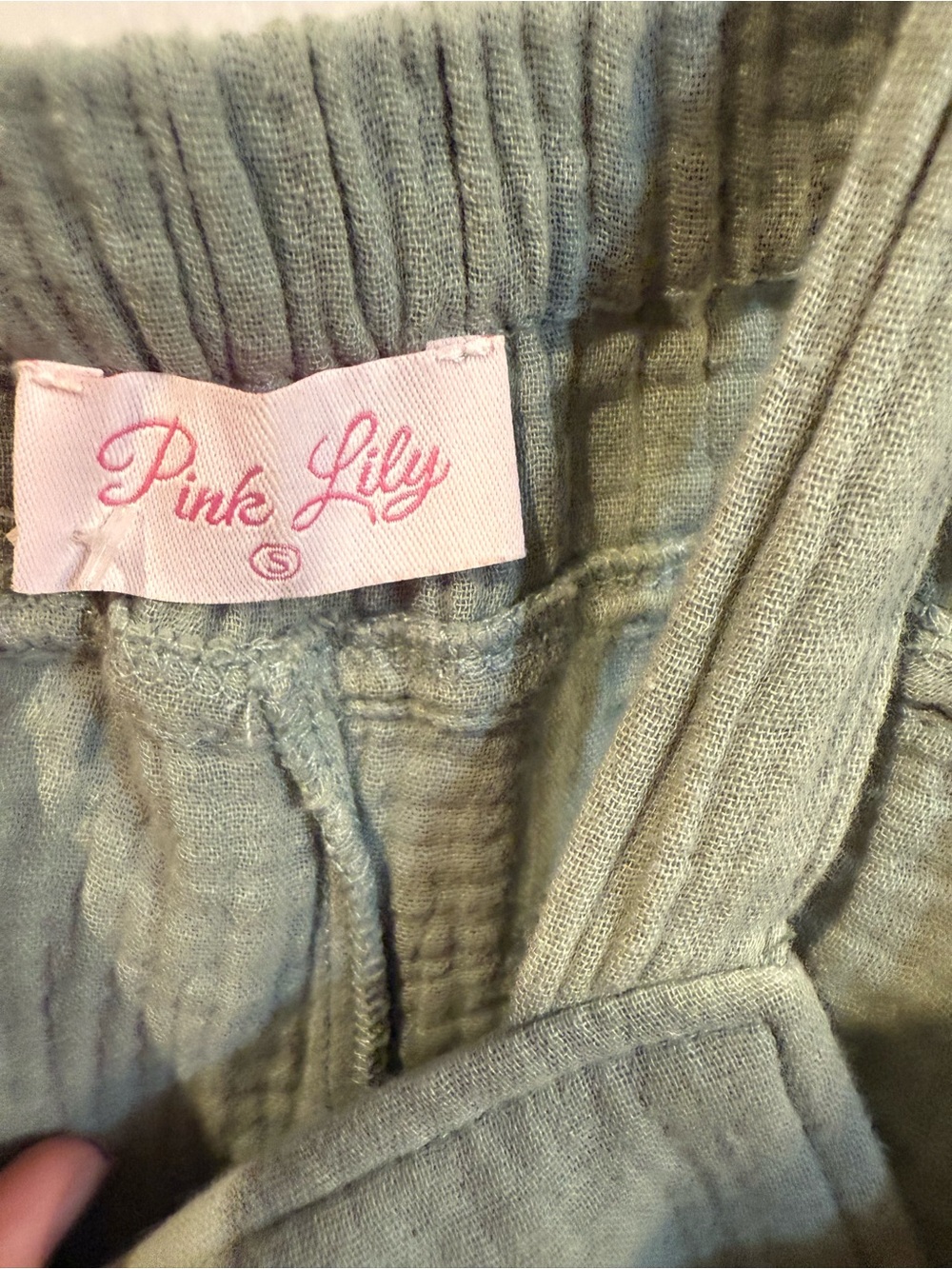 Pink Lily Sage Green Gauze Romper Overalls Size Small - Picture 3 of 3